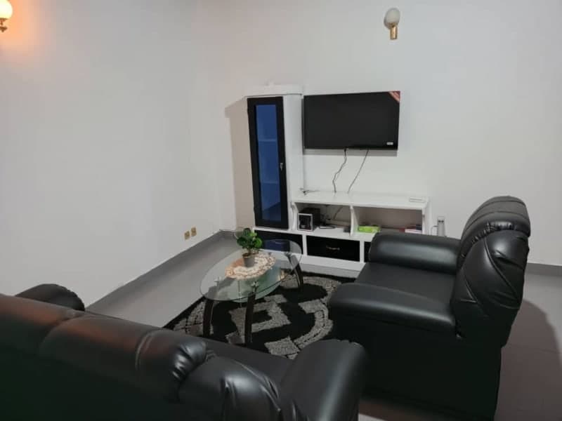 Appartement chic au 2e étage 
