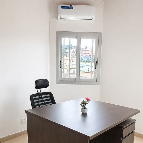 Ngousso business center
