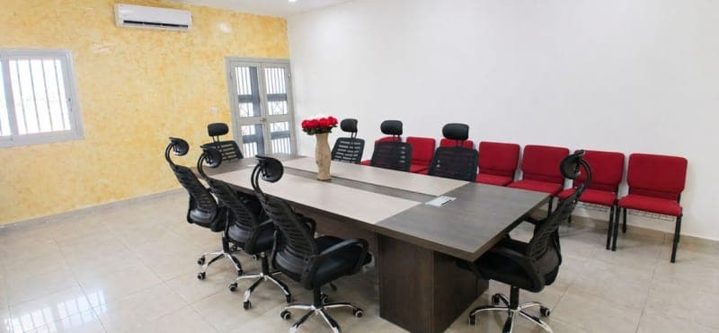 Ngousso business center